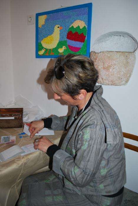 Uskršnja izložba radova osoba na liječenju u Psihijatrijskoj bolnici Rab 2011 - 