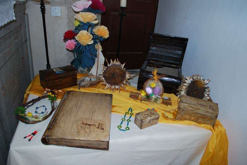 Uskršnja izložba radova osoba na liječenju u Psihijatrijskoj bolnici Rab 2011 - 