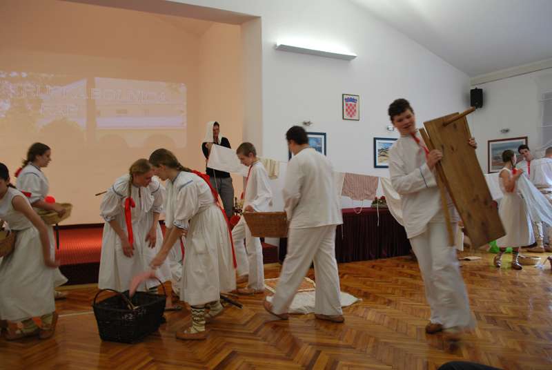 Nastup folklorne skupine iz Češke - 