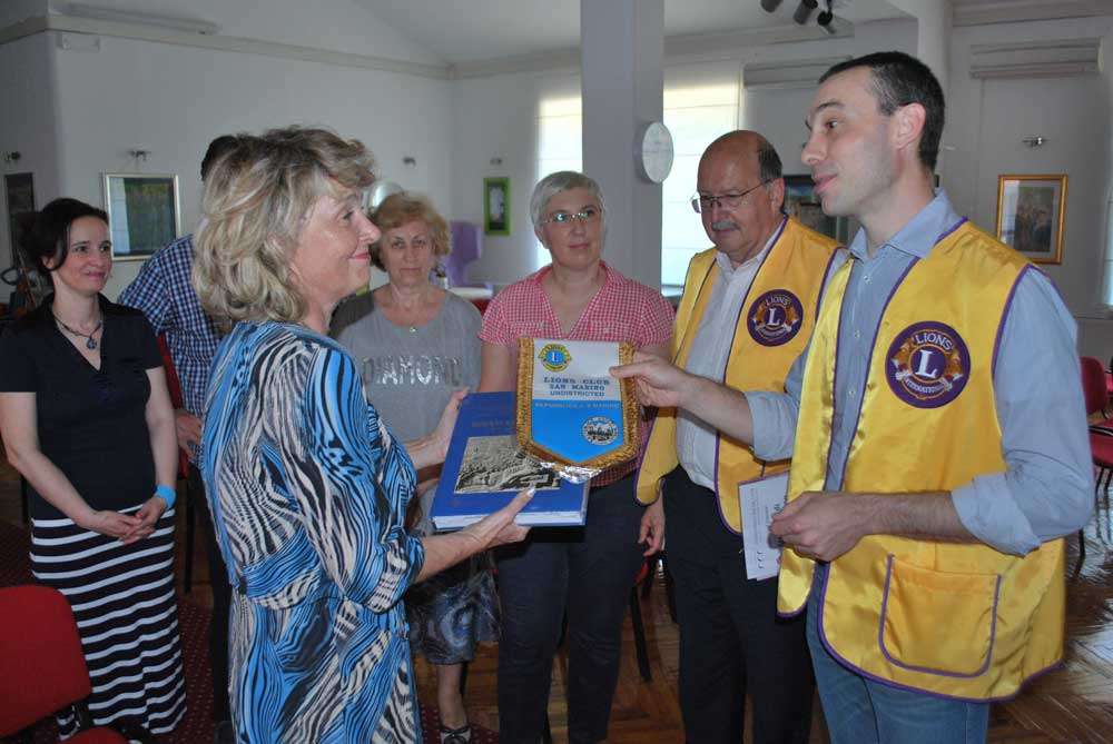 Donacija Lions Cluba San Marino - 