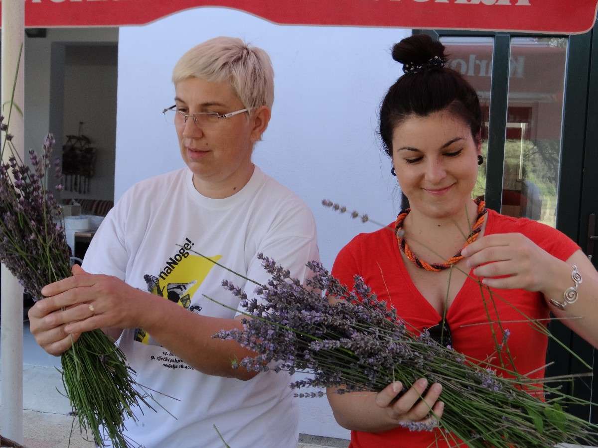 BERBA LAVANDE “Umjetnost dobrobiti” - 