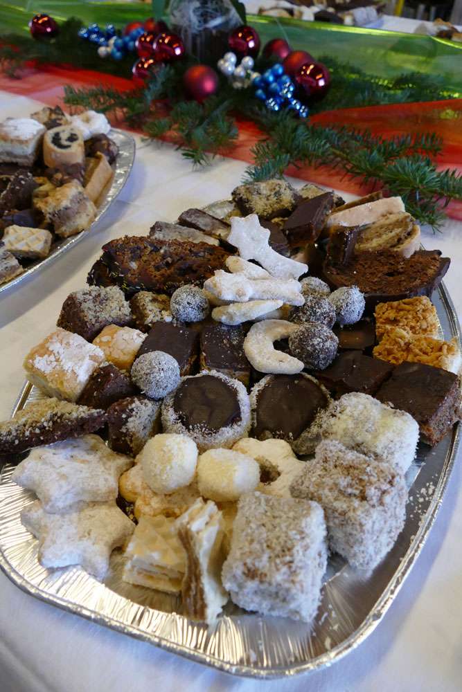Božićni domjenak osoba na liječenju u PB Rab - 