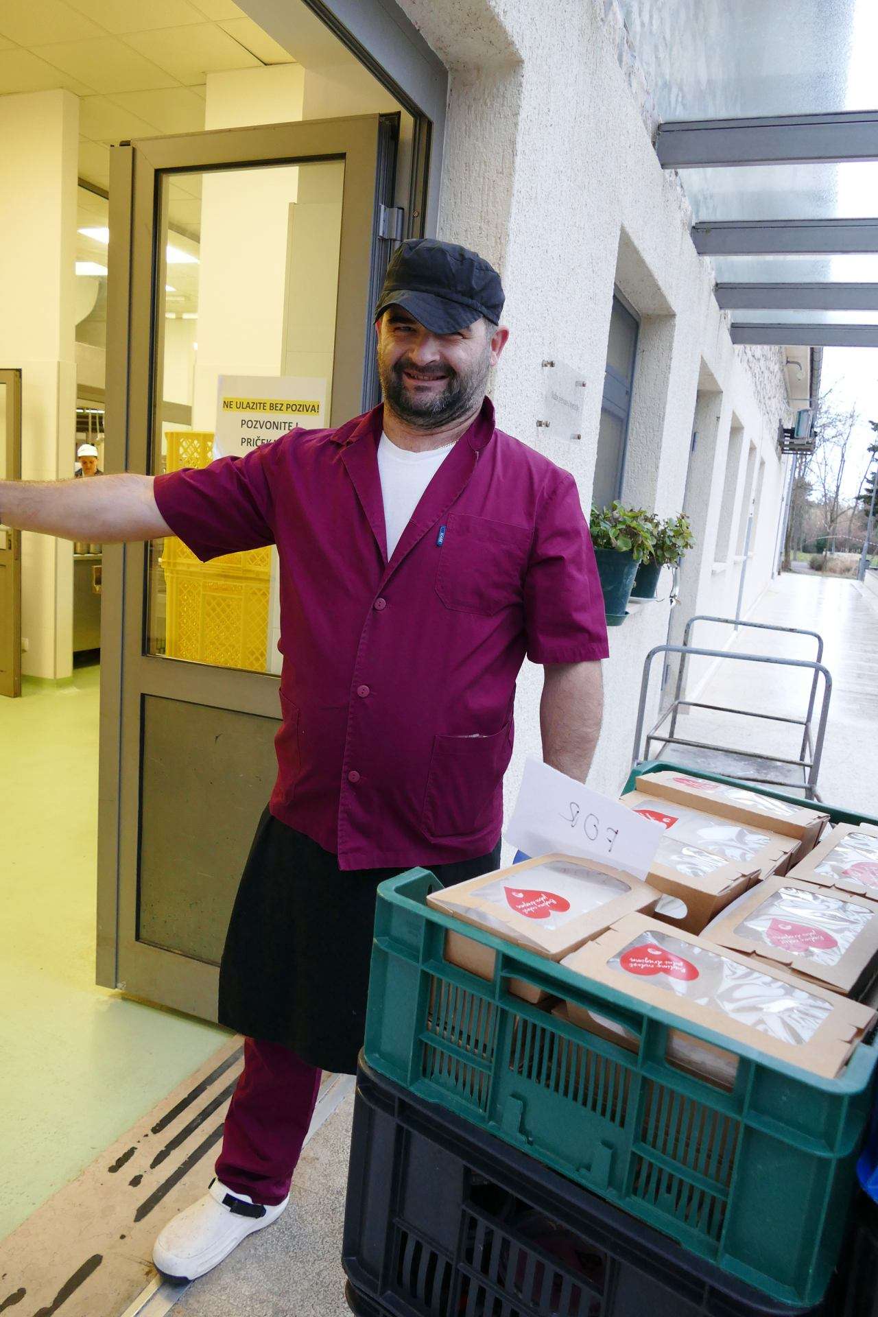 „Budimo radost jedni drugima“ - zajedničko kulinarsko druženje za Valentinovo - 