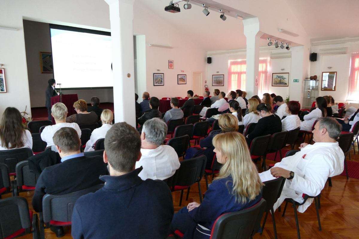 Korejsko-hrvatski simpozij World medicines - Meeting the Future - 