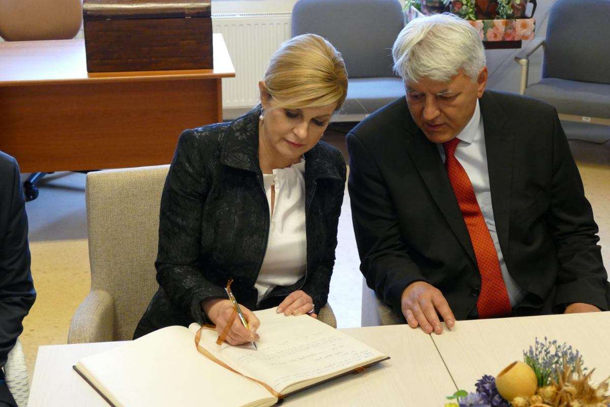Predsjednica Republike Hrvatske posjetila Psihijatrijsku bolnicu Rab