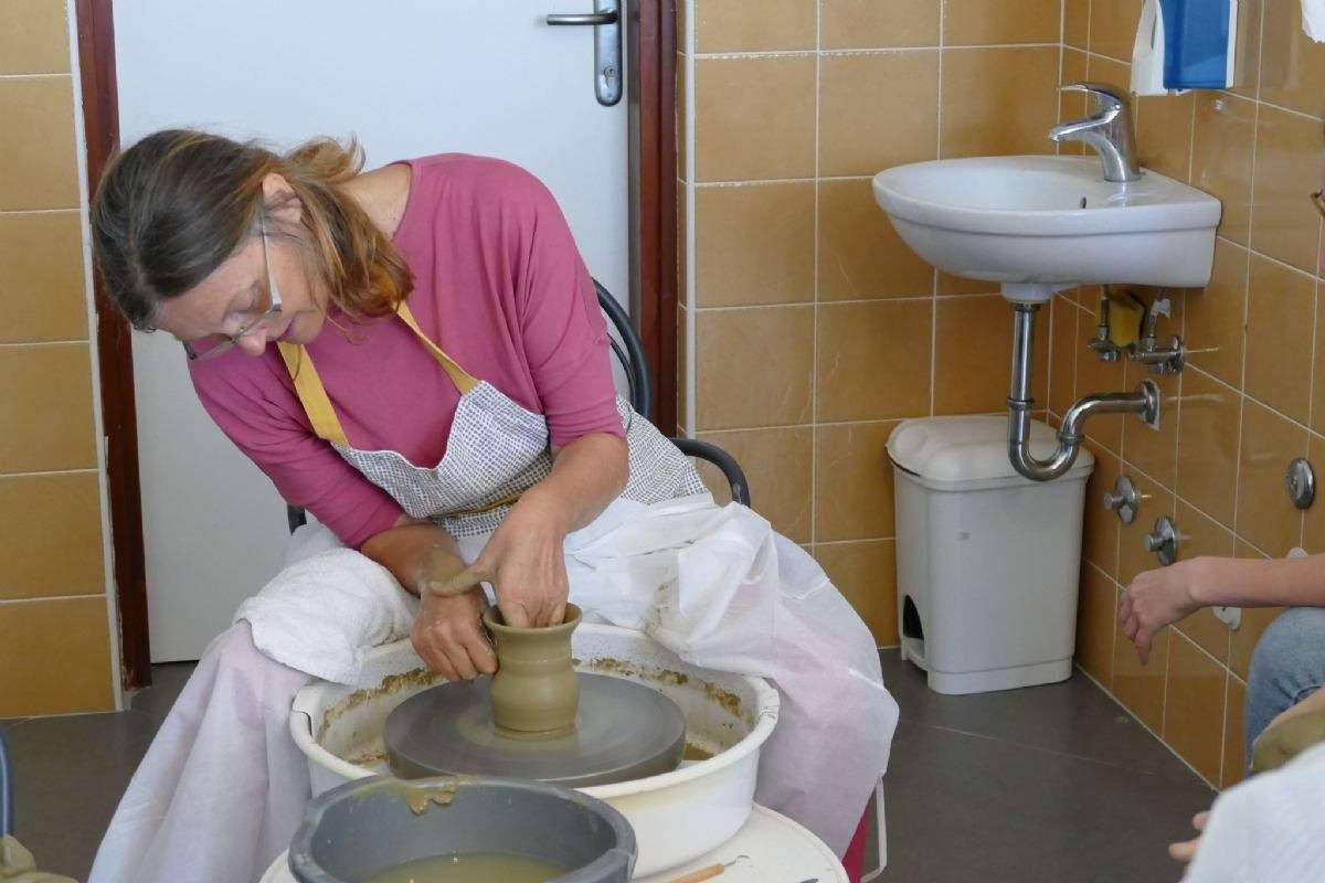 Osposobljavanje terapeuta za rad s glinom - 