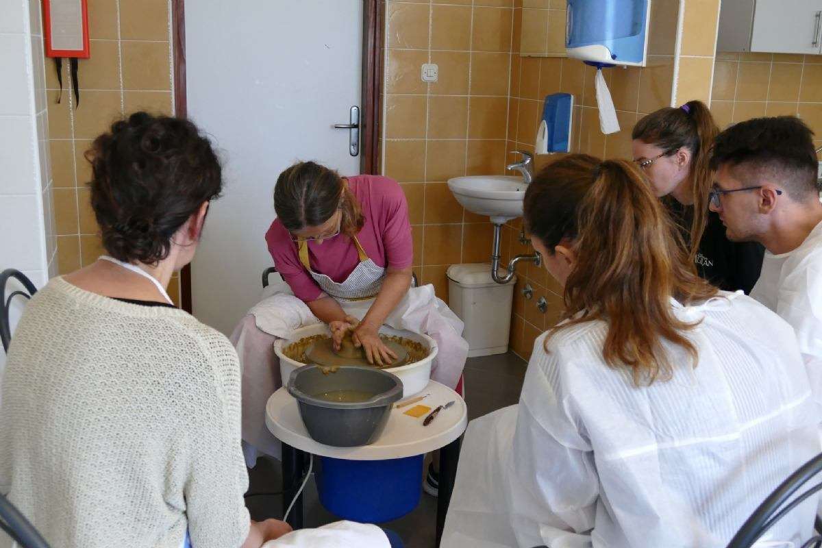 Osposobljavanje terapeuta za rad s glinom - 