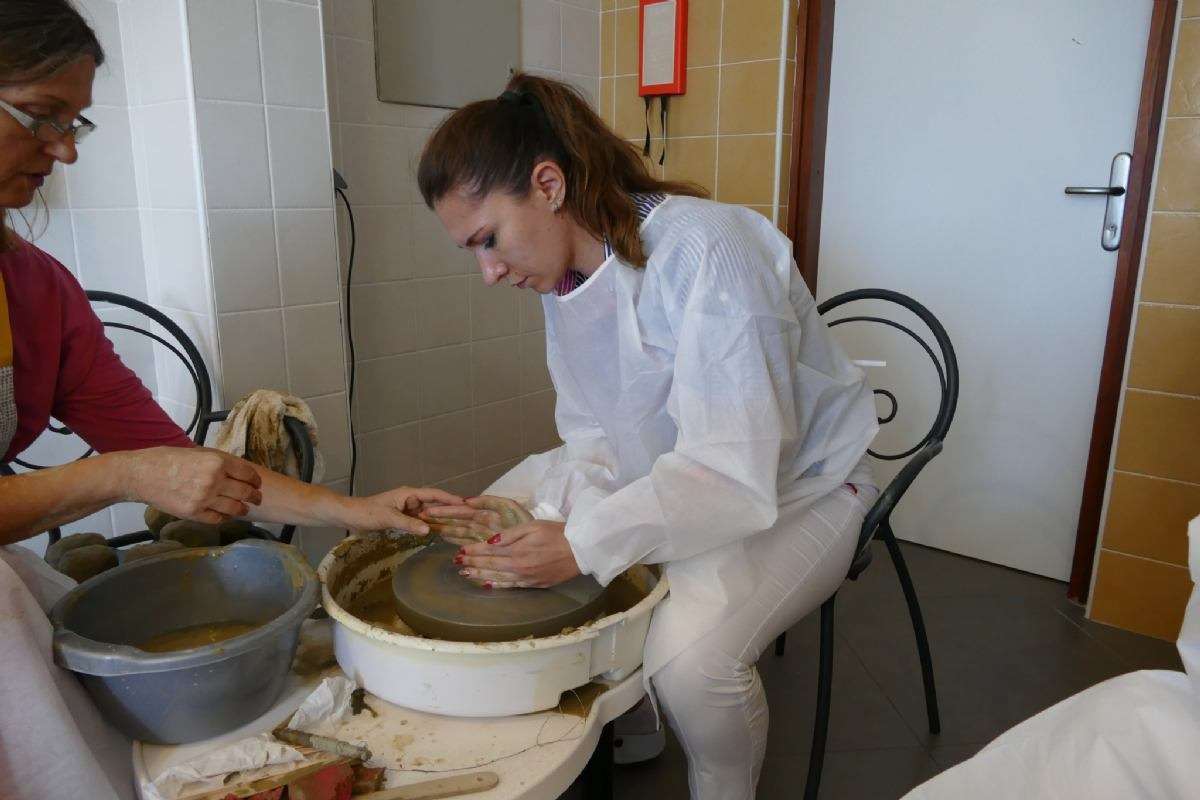 Osposobljavanje terapeuta za rad s glinom - 