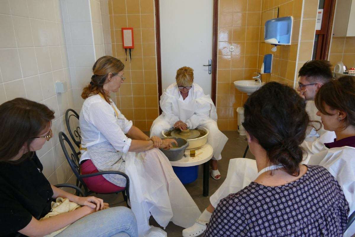 Osposobljavanje terapeuta za rad s glinom - 