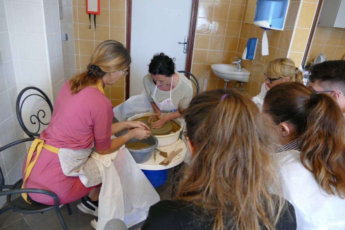 Osposobljavanje terapeuta za rad s glinom - 