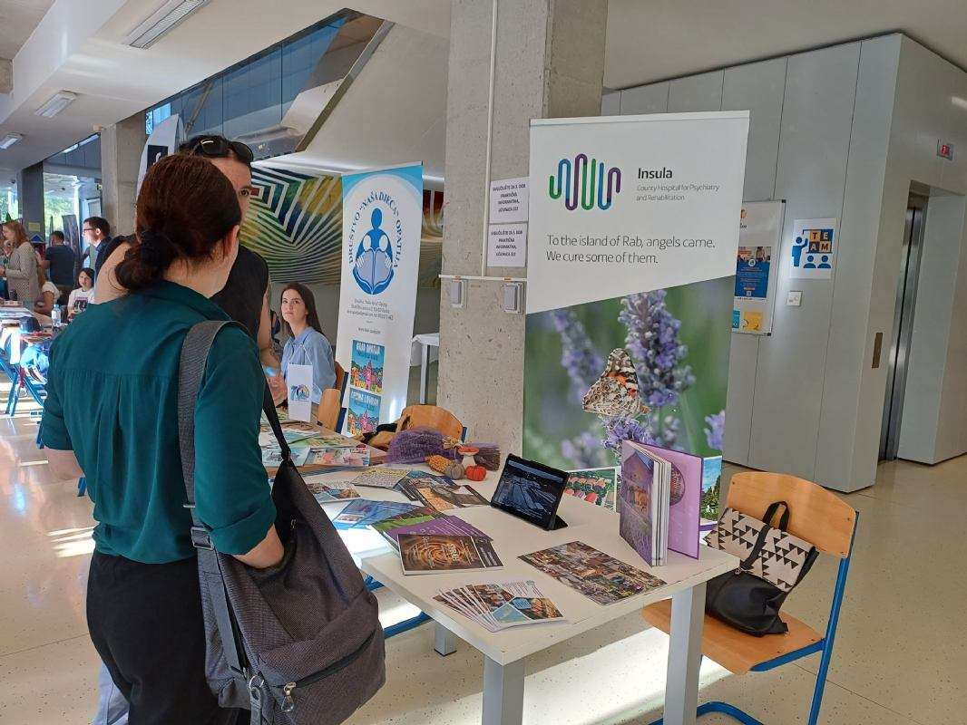 Predstavljanje mogućnosti stručne prakse u ŽSB Insula