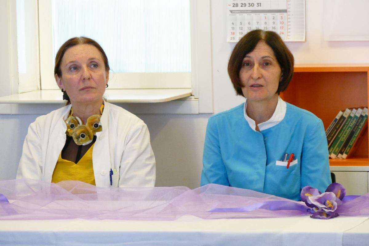Svečani sastanak terapijske zajednice - 