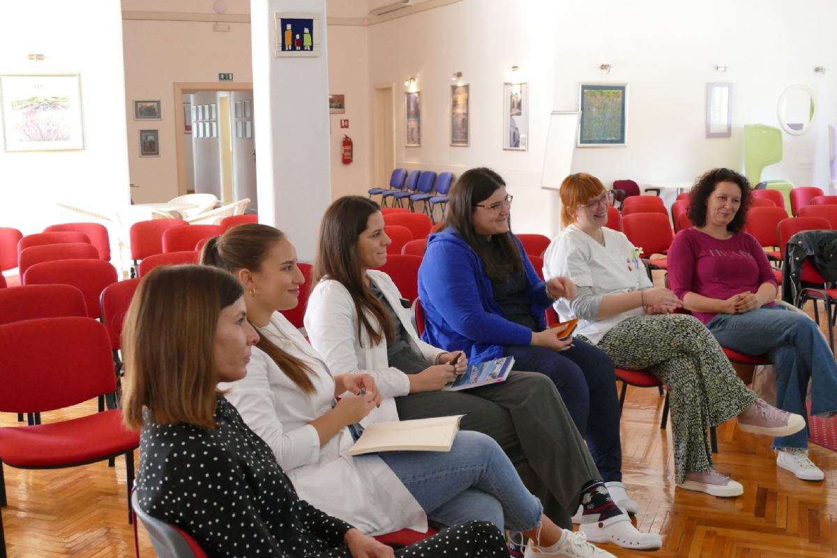 Edukacija „Primjena tehnike asocijativnih karata u psihosocijalnom radu“ - 