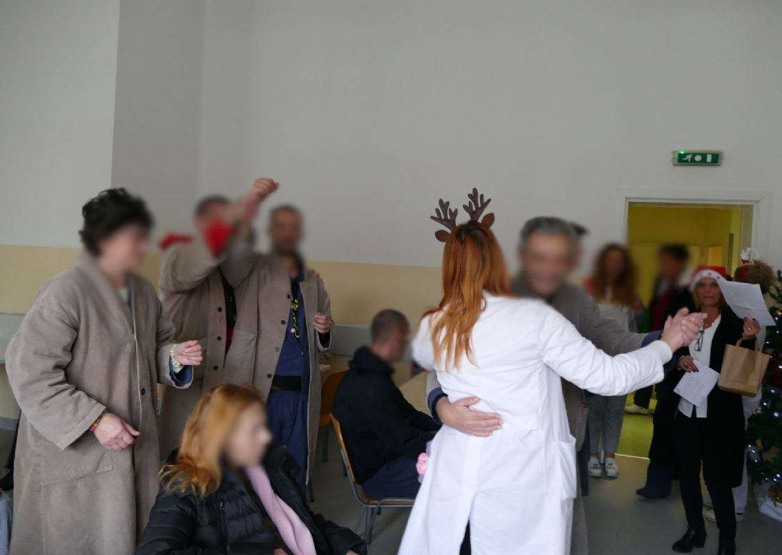 Pjesmom ususret blagdanima - 