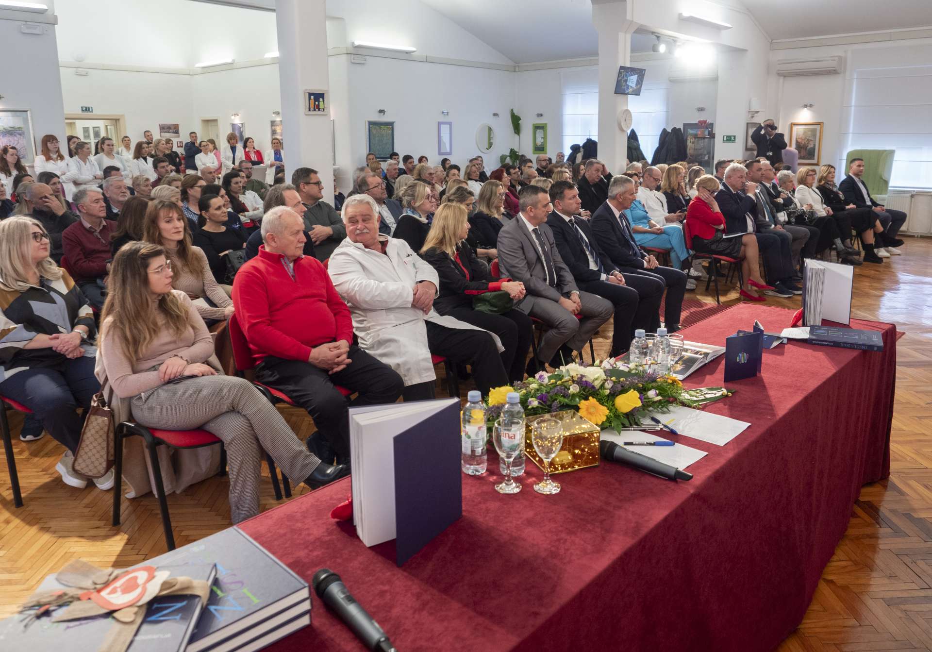 Svečana sjednica UV-a i promocija Fotomonografije „Insula 2025.“ - 