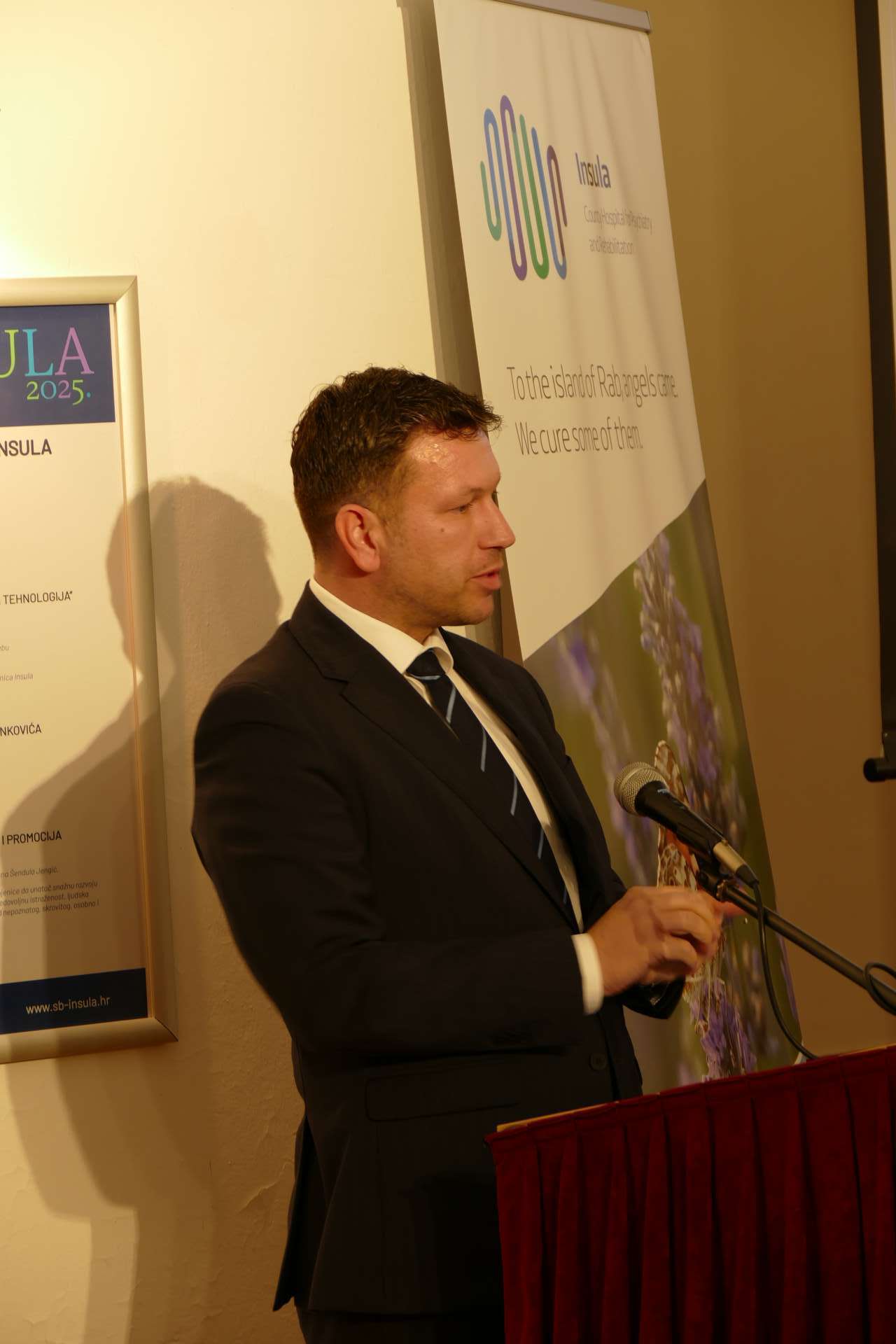 Svečana sjednica UV-a i promocija Fotomonografije „Insula 2025.“ - 