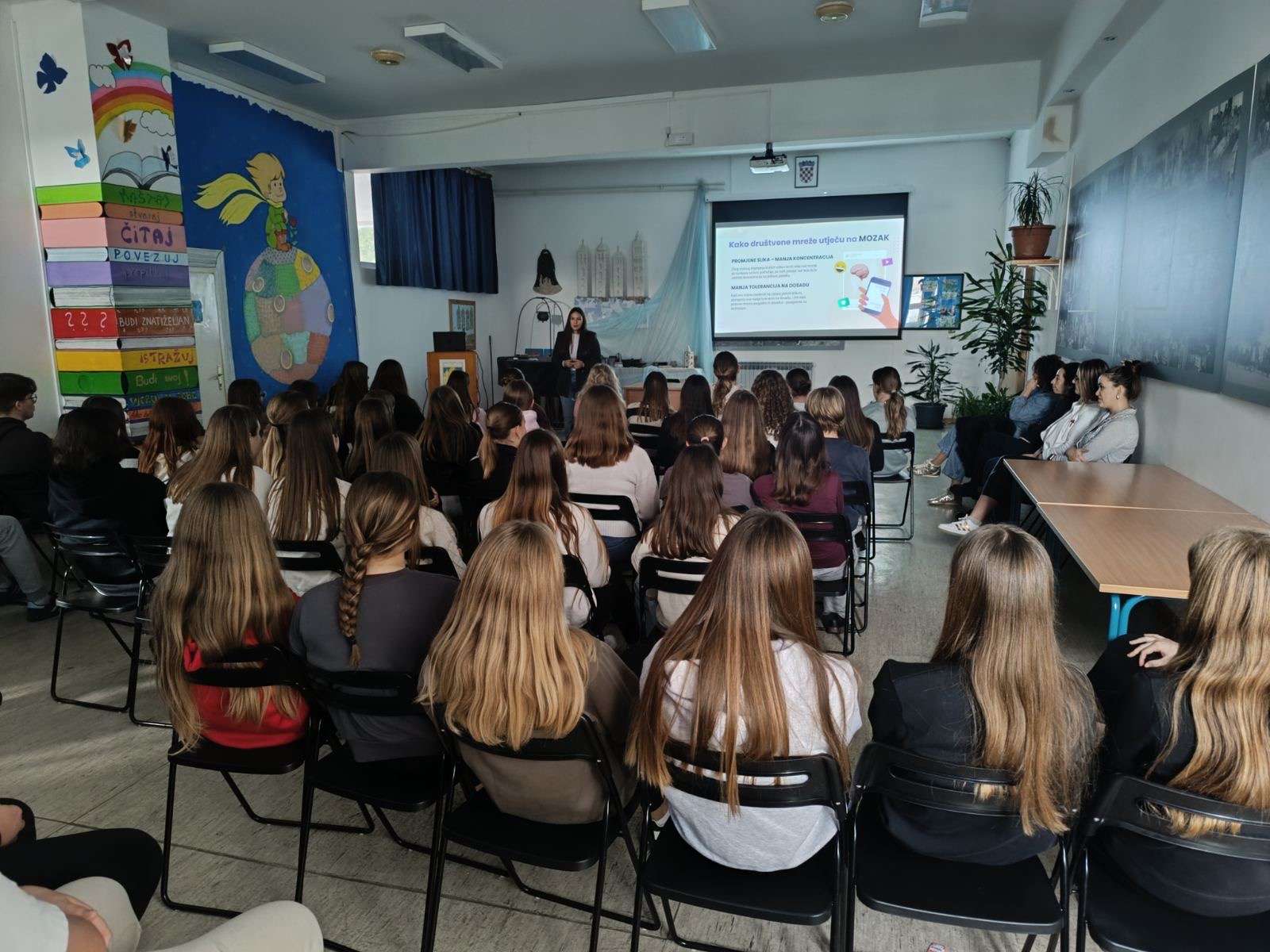 Mjesec borbe protiv ovisnosti - 